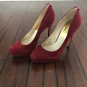 Michael Kors pumps size 8.5